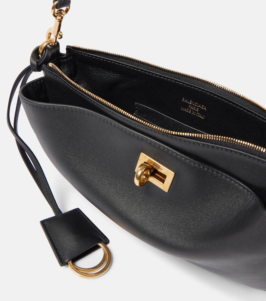  Balenciaga Balenciaga Schultertasche Rodeo Sling Pochette Aus Leder 