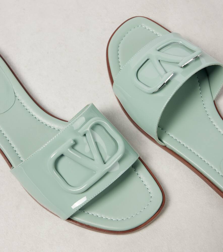 Valentino Vlogo Signature Patent Leather Slides In Green