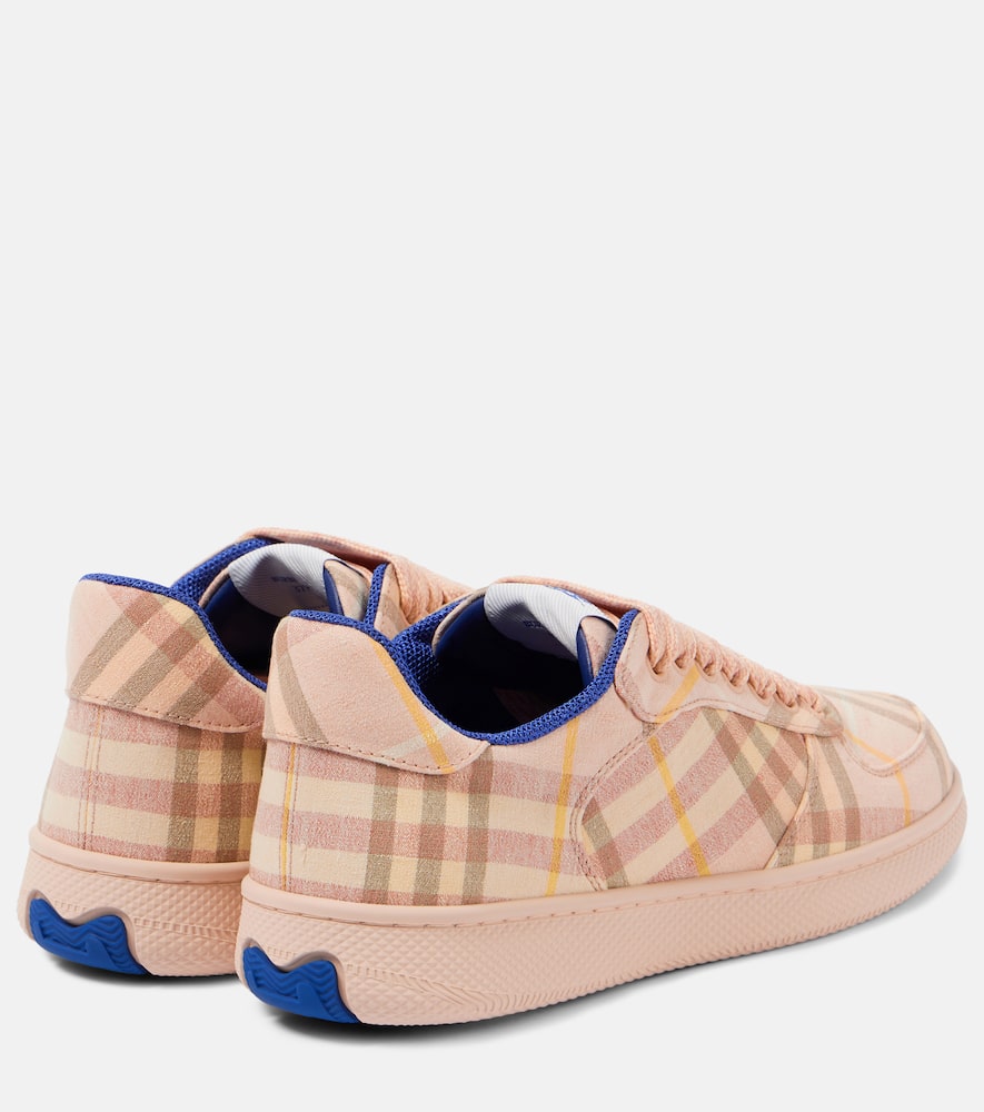 Burberry Check Sneakers In Brown