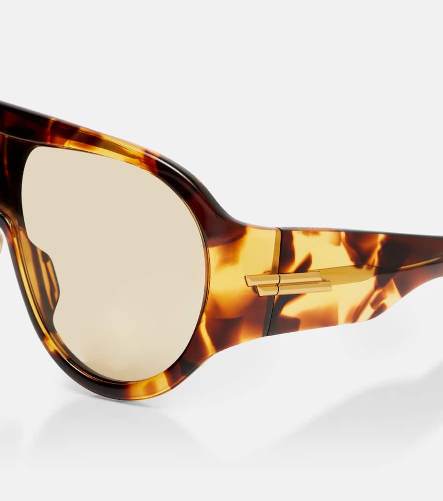 Bottega Veneta Fashion Sow Oversized Mask Sunglasses In Brown