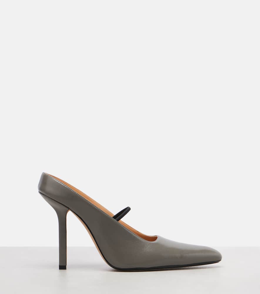 Calvin Klein Suki Leather Pumps In Multi