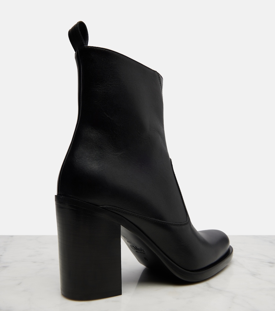 Chloe Chloe Phoenix Leather Ankle Boots 