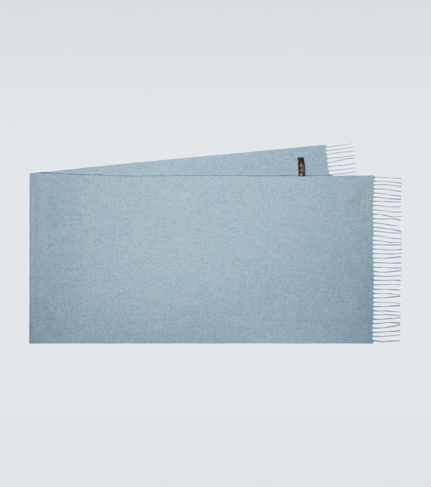 Cashmere scarf
