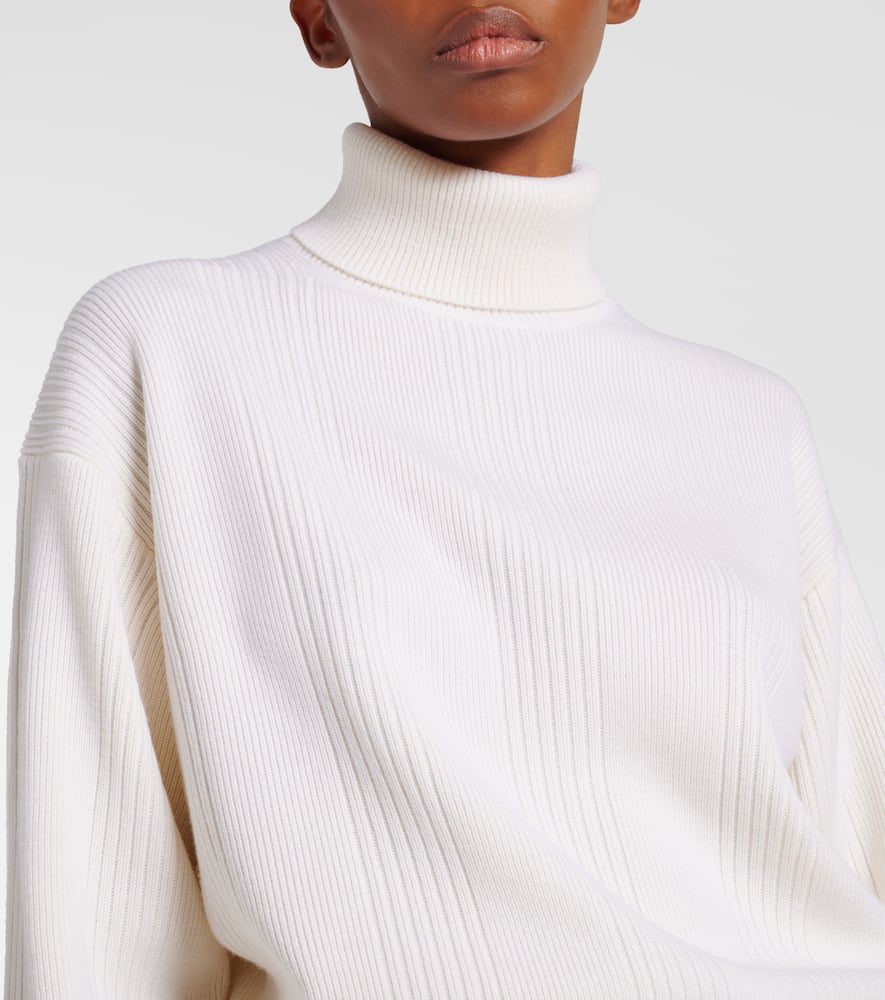 Chloé Wool-blend Sweater In White