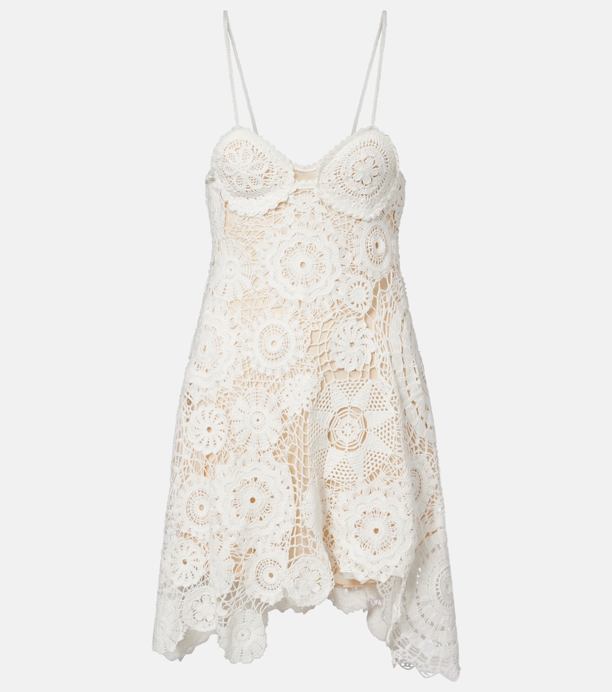 Minikleid aus Häkelstrick