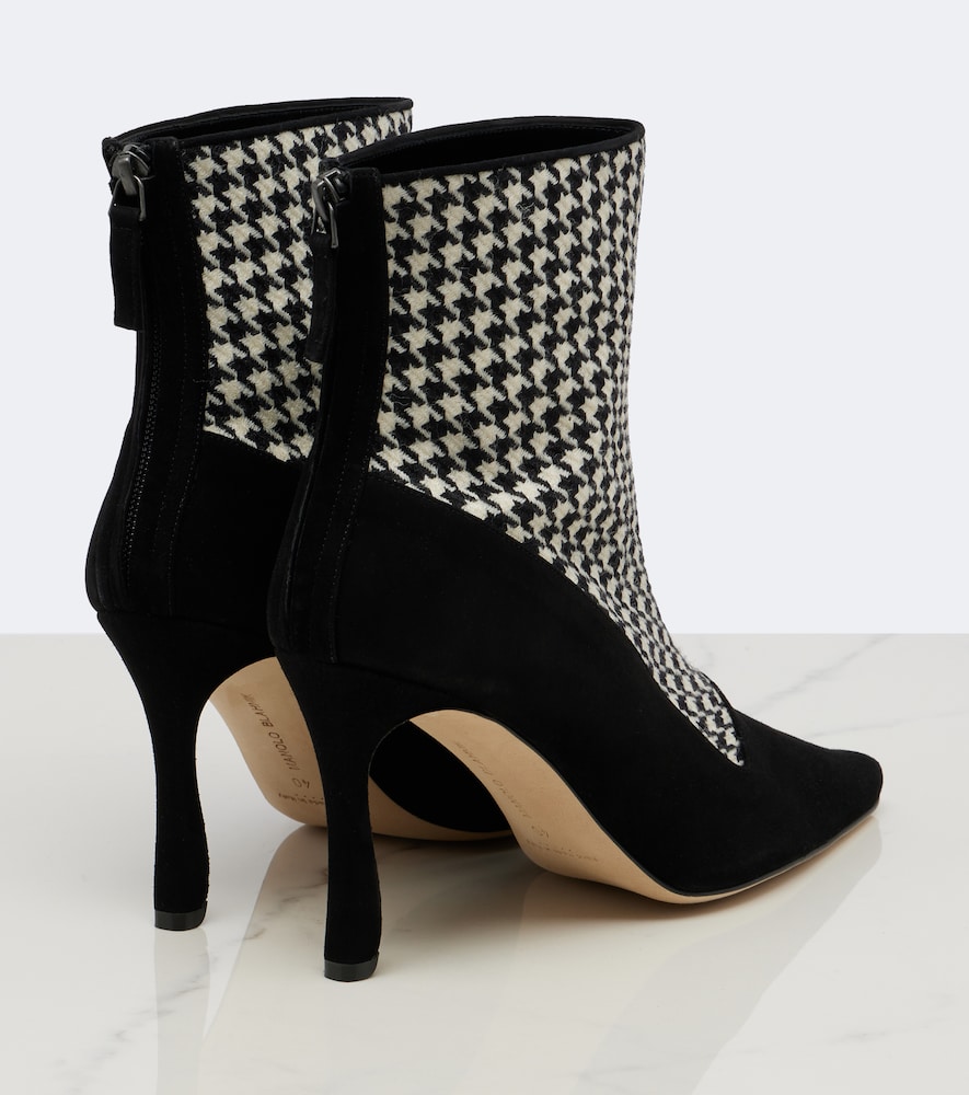 Gosta Houndstooth Ankle Boots