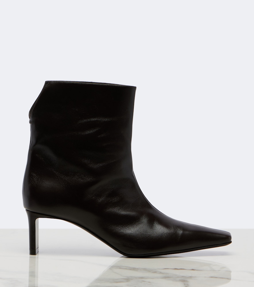 Ona Ankle Boots