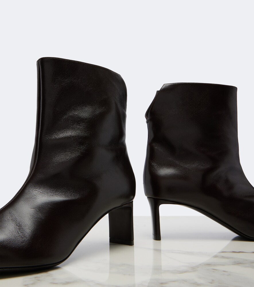 Ona Ankle Boots