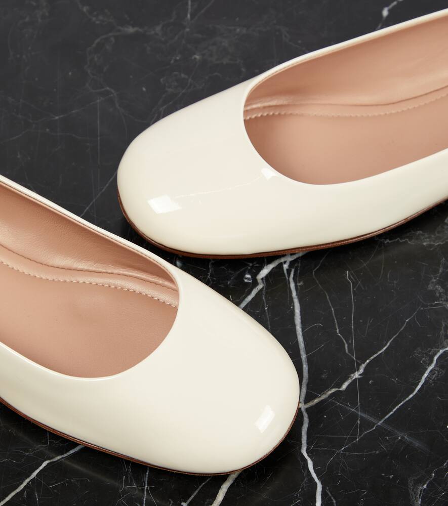 Valentino Tan-go Patent Ankle-strap Ballerina Flats In White