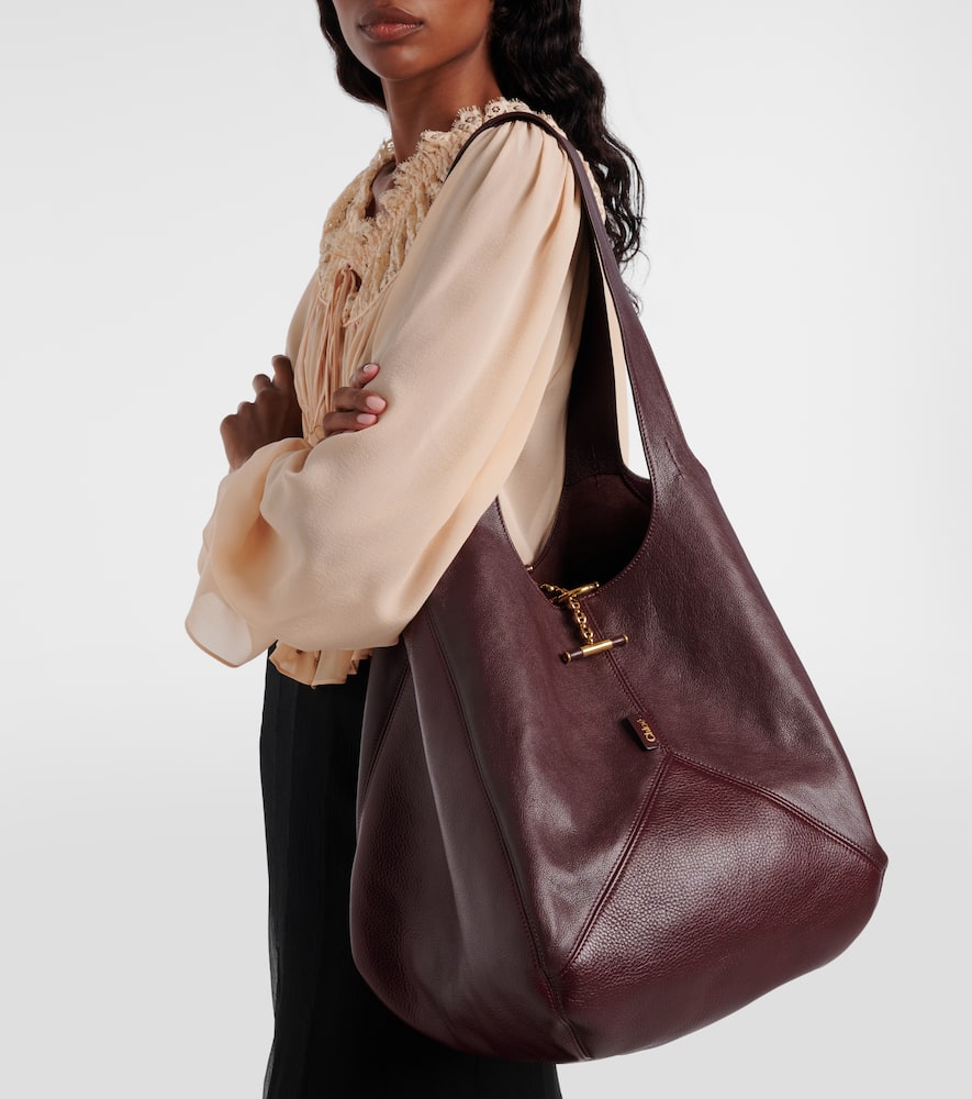 Chloé Balloon Paneled Textured-leather Tote In Burgundy