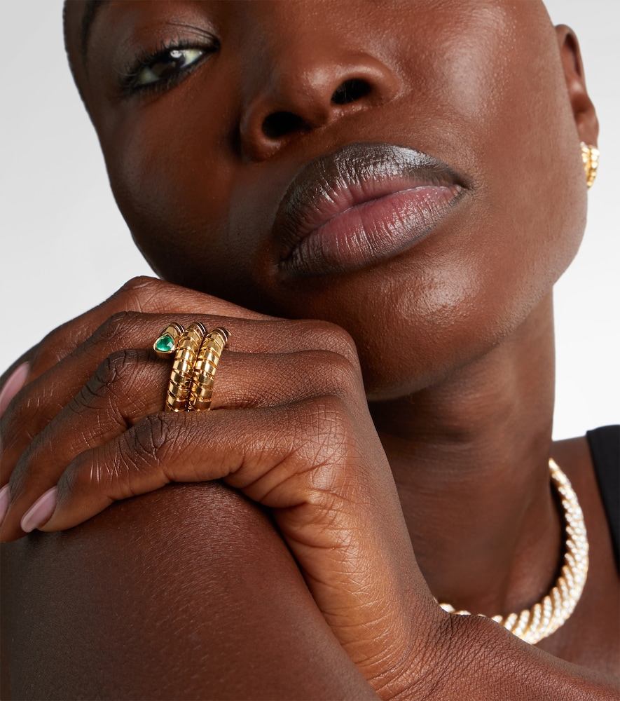 Marina B Trisola 18kt gold ring with emeralds