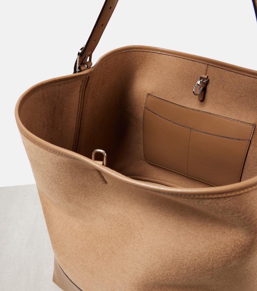 Totême Belted Leather-trimmed Wool Tote Bag In Black