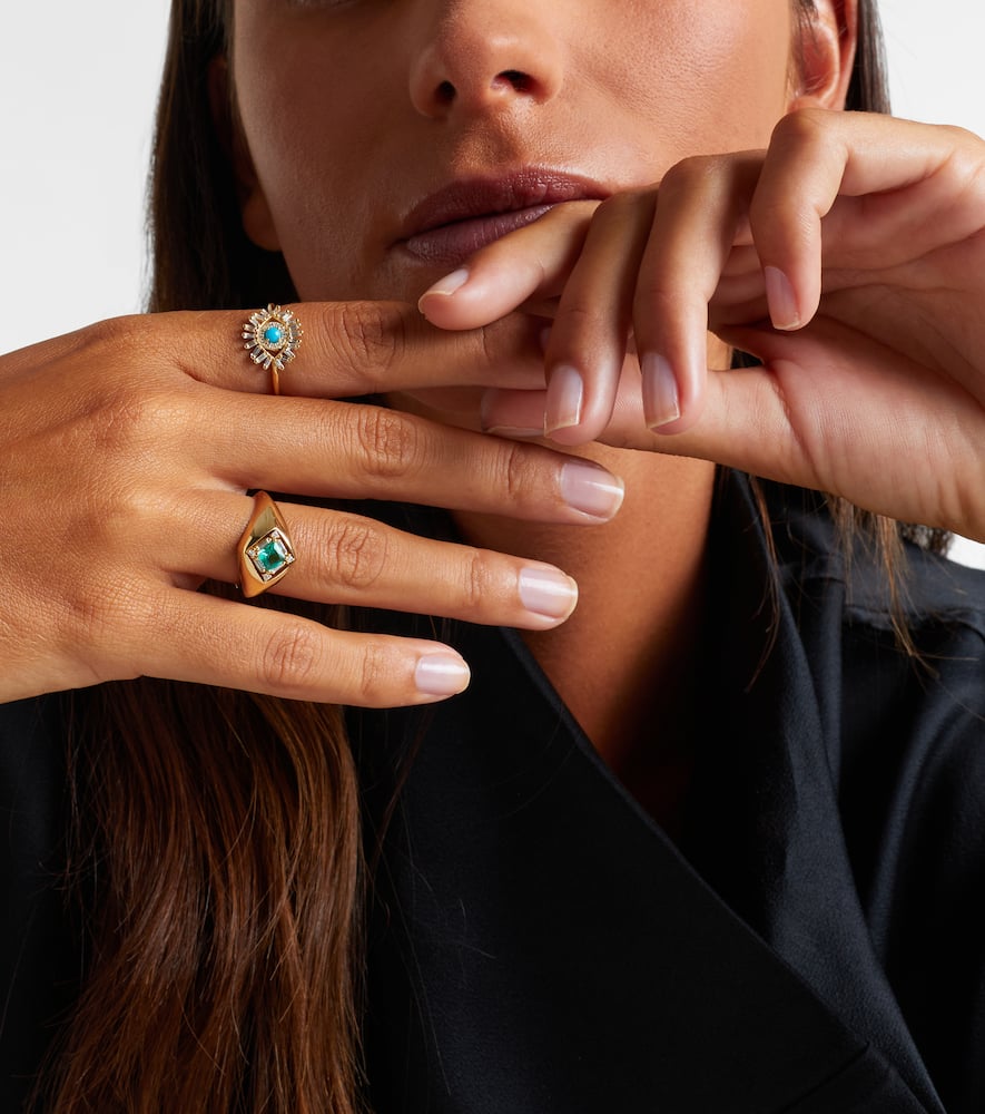Suzanne Kalan Signet Mini 18kt Gold Ring With Emerald And Diamonds In Gold