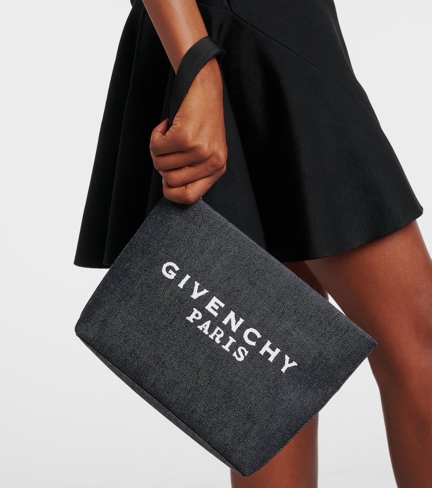 Givenchy Paris Logo Printed Zipped Clutch Bag In Black
