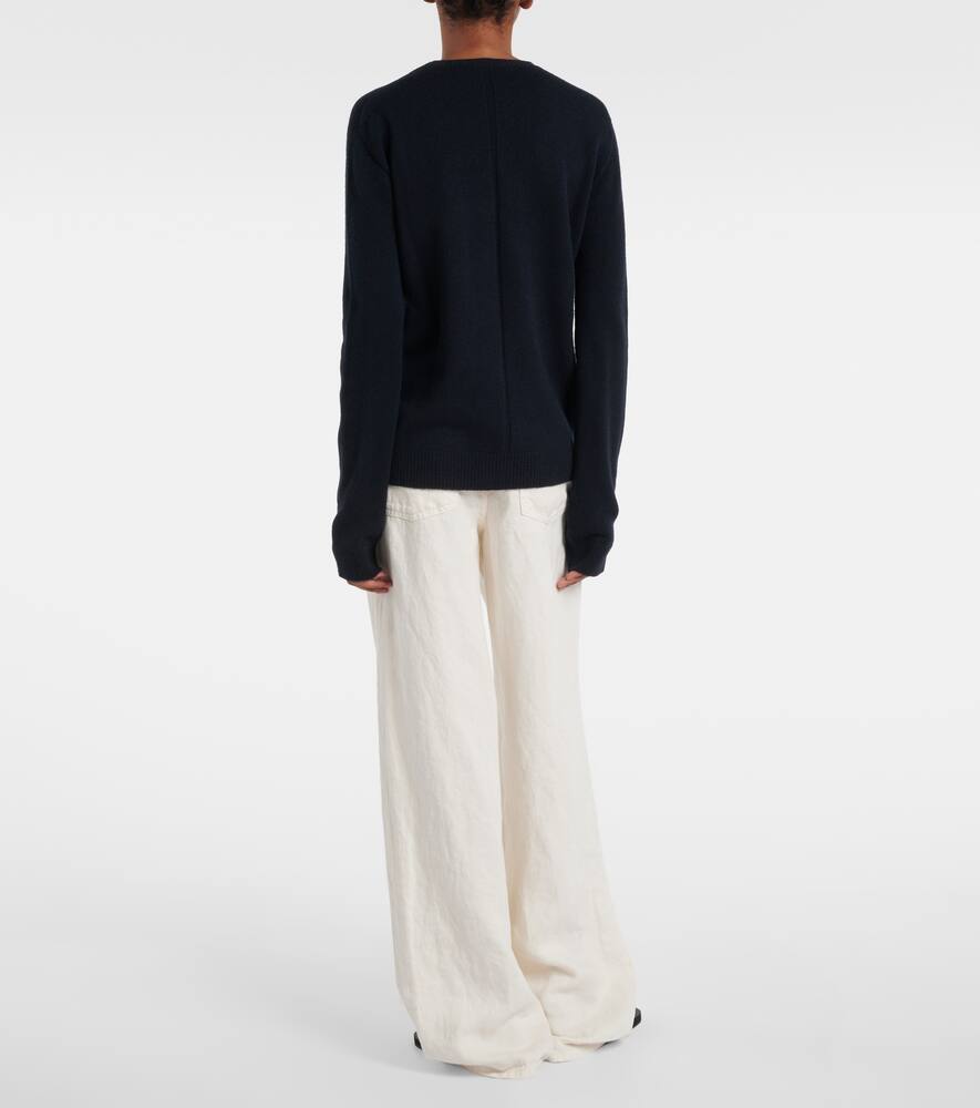 The Row Lambeth Cashmere Turtleneck Sweater In Blue