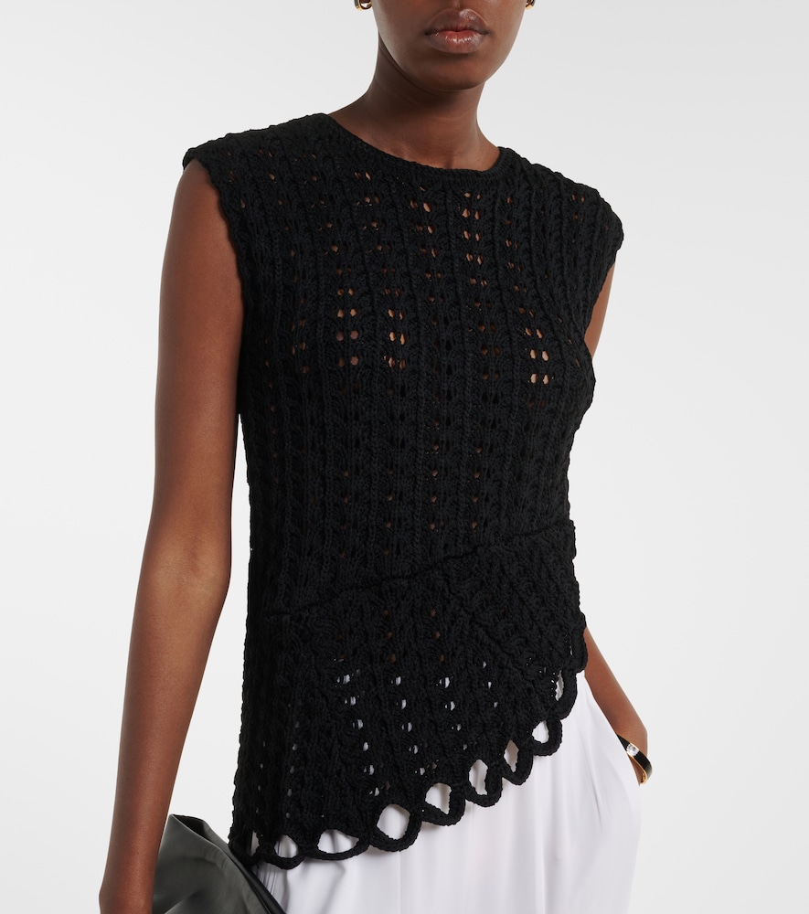 Loulou de Saison Saez asymmetric scalloped crochet top