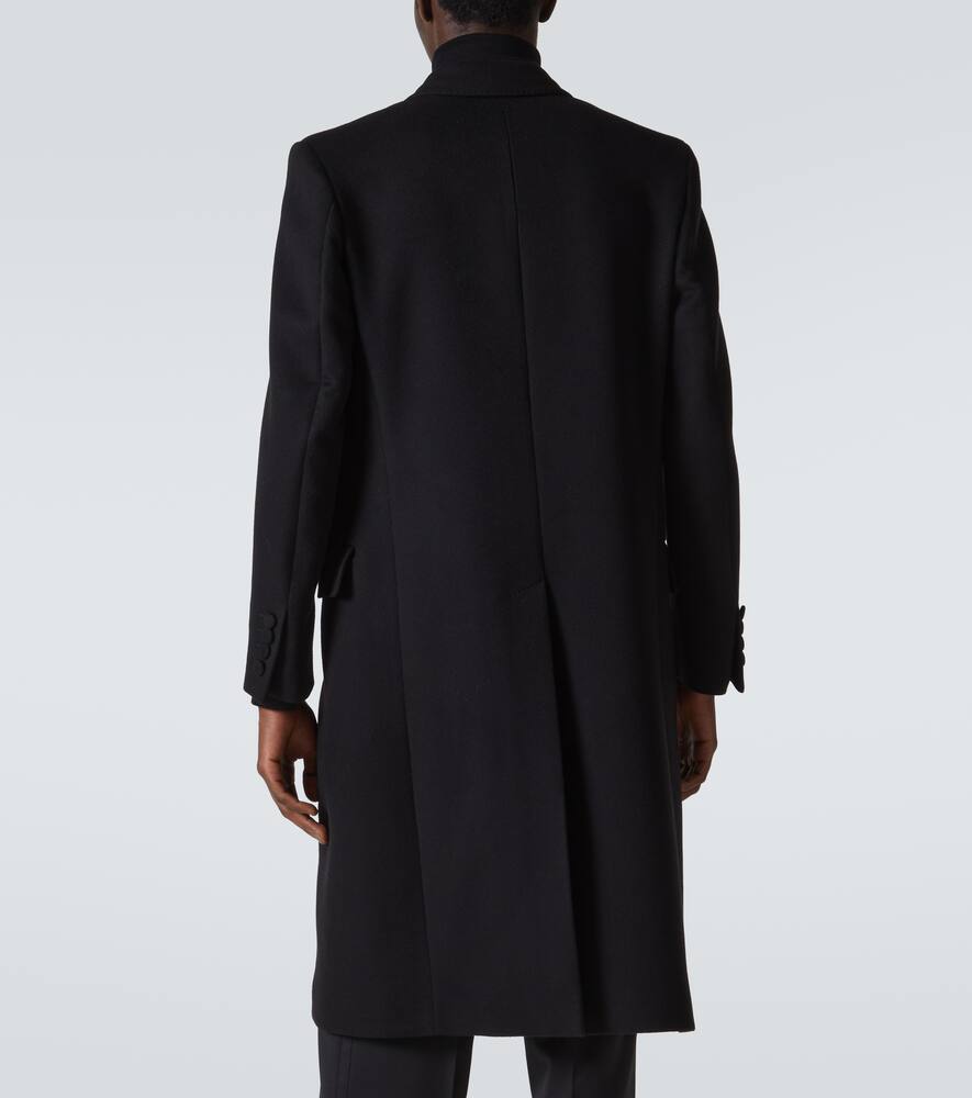 双排扣羊绒大衣