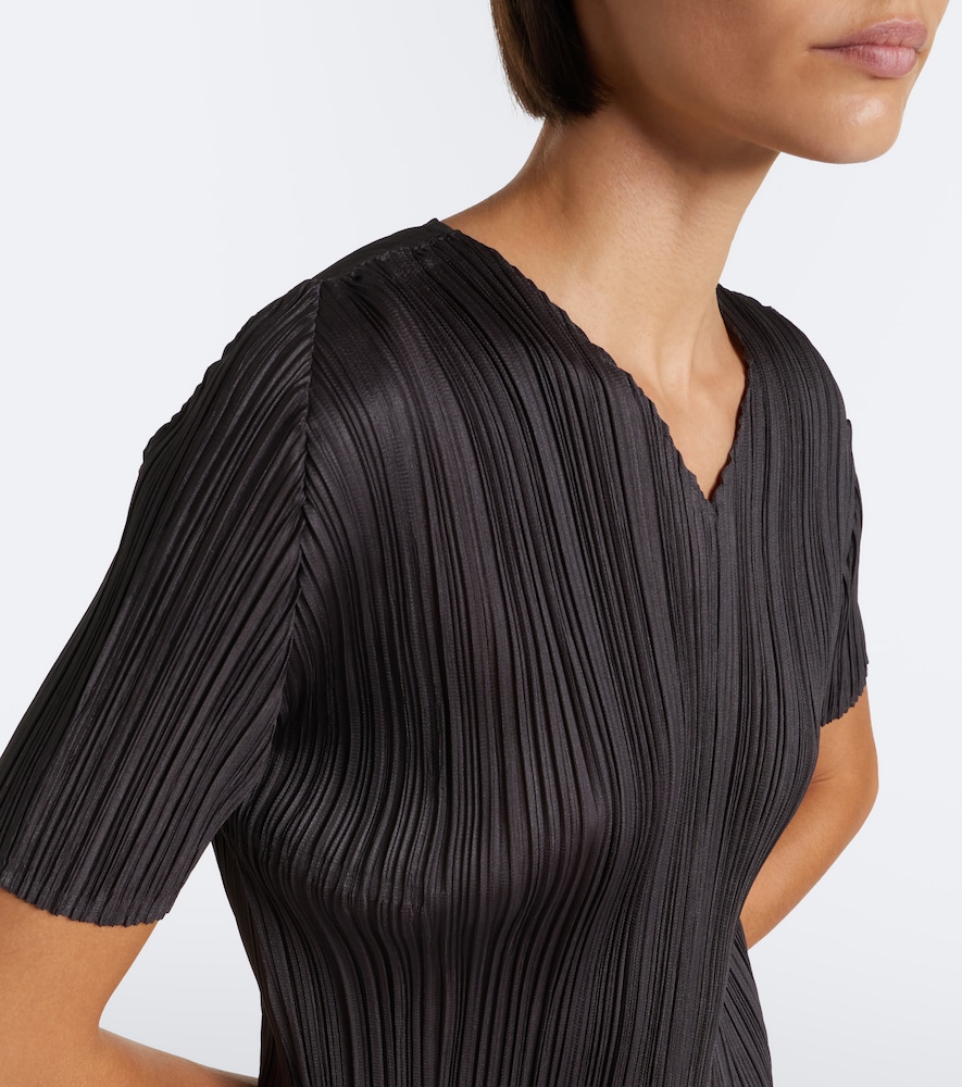 Issey Miyake Monthly Colors: August Pleated Top