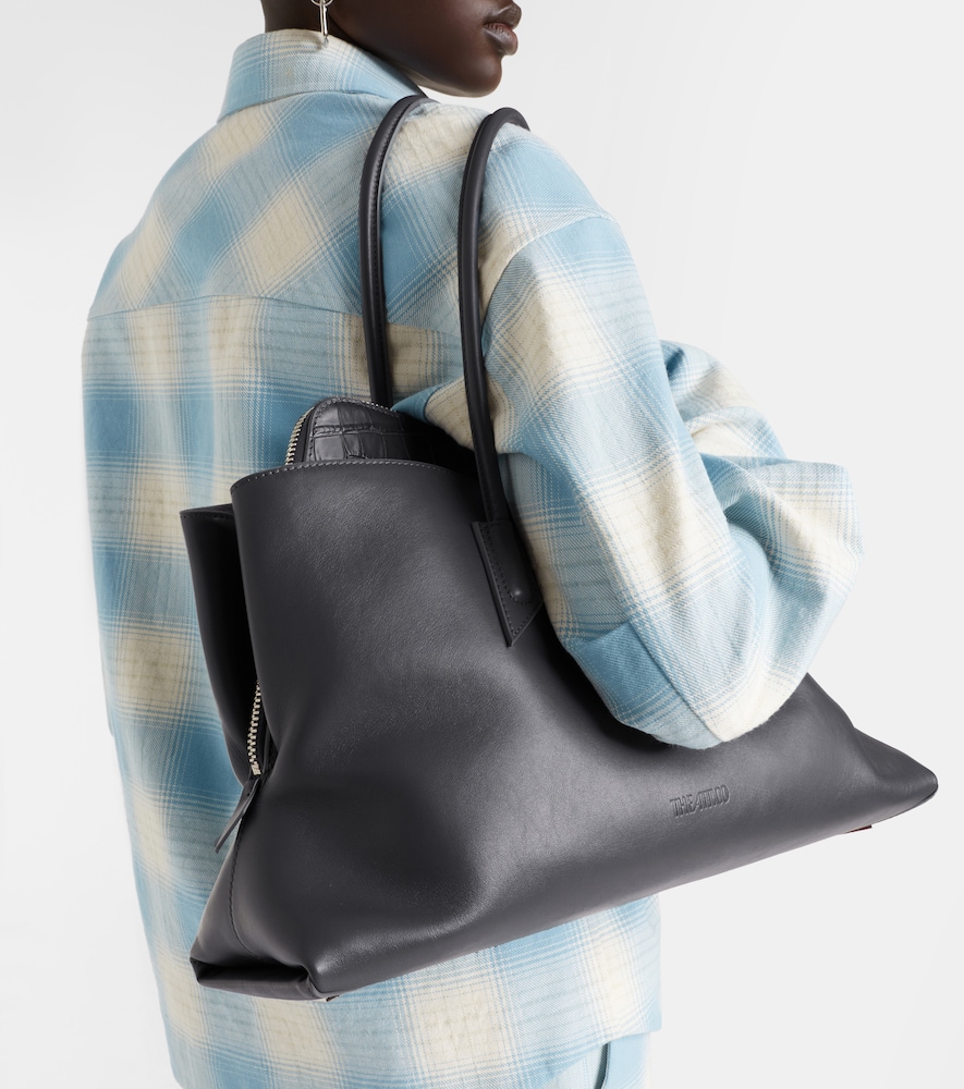 The Attico La Passeggiata Medium leather tote bag