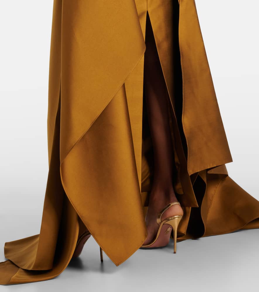 Solace London Charo One-shoulder Twill Gown In Gold