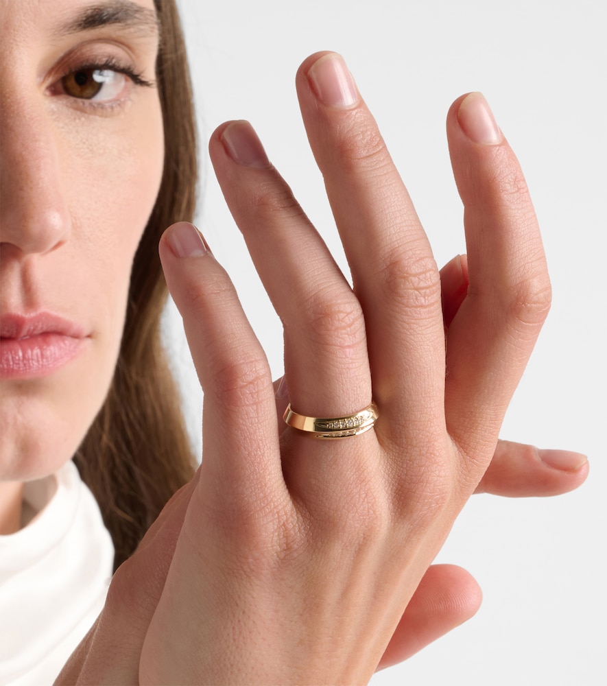  Stone And Strand Stone And Strand Knife Edge 14kt Gold Ring With Diamonds 
