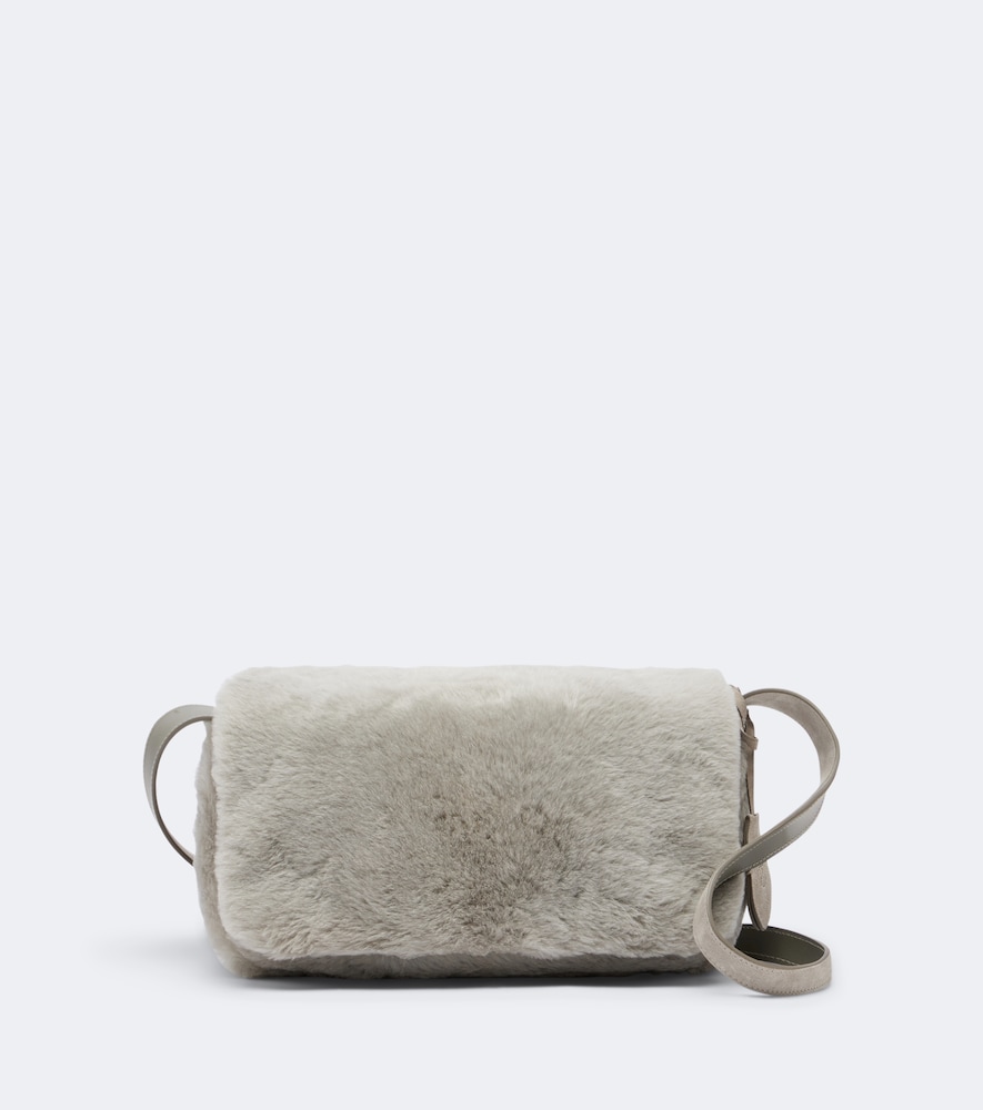 Crossbody Bag Medium aus Shearling