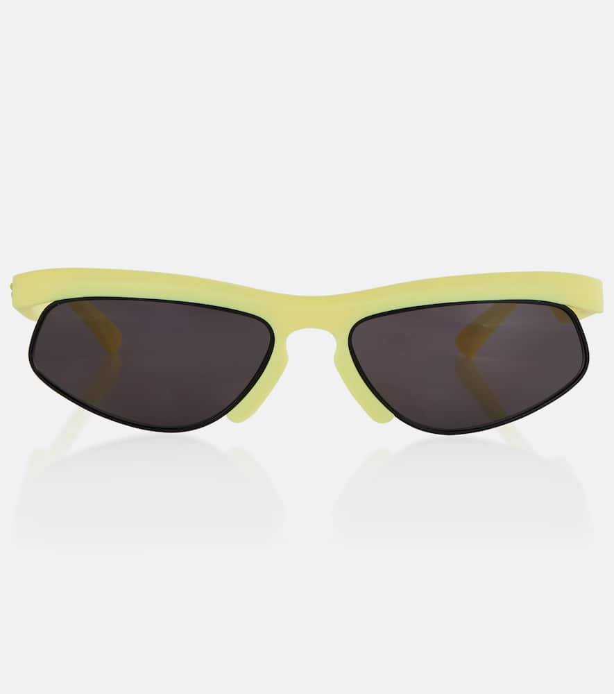 Cone Wraparound Sunglasses in Black - Bottega Veneta