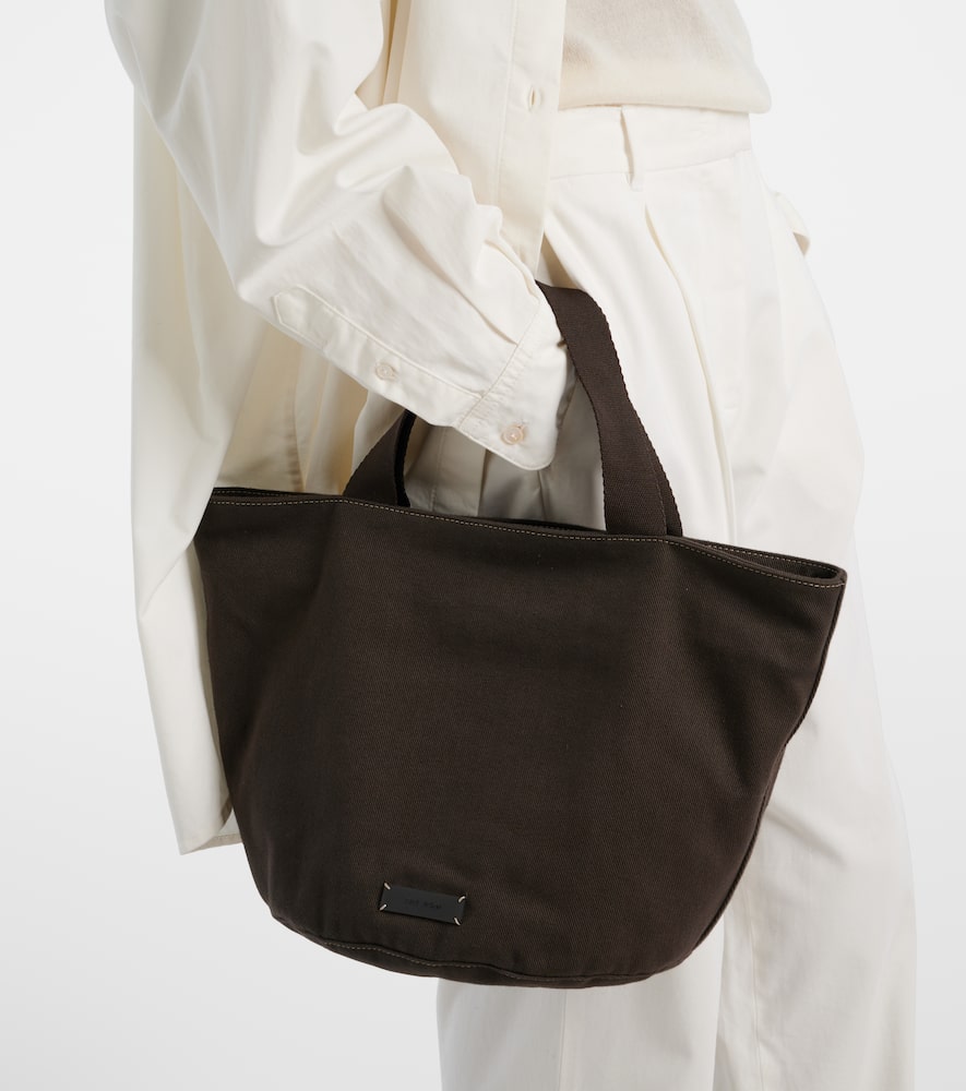 The Row Sisal Medium Canvas Tote Bag In Brown