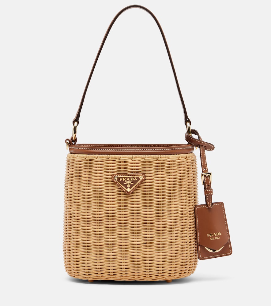 Bucket Bag mit Leder