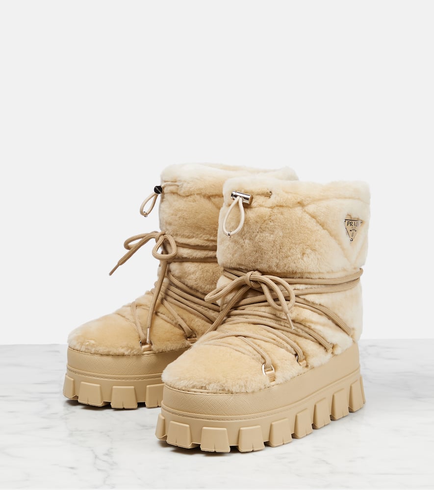 Prada Shearling And Leather Snow Boots In Ecru'