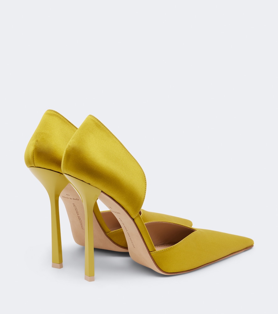 Victoria Pumps