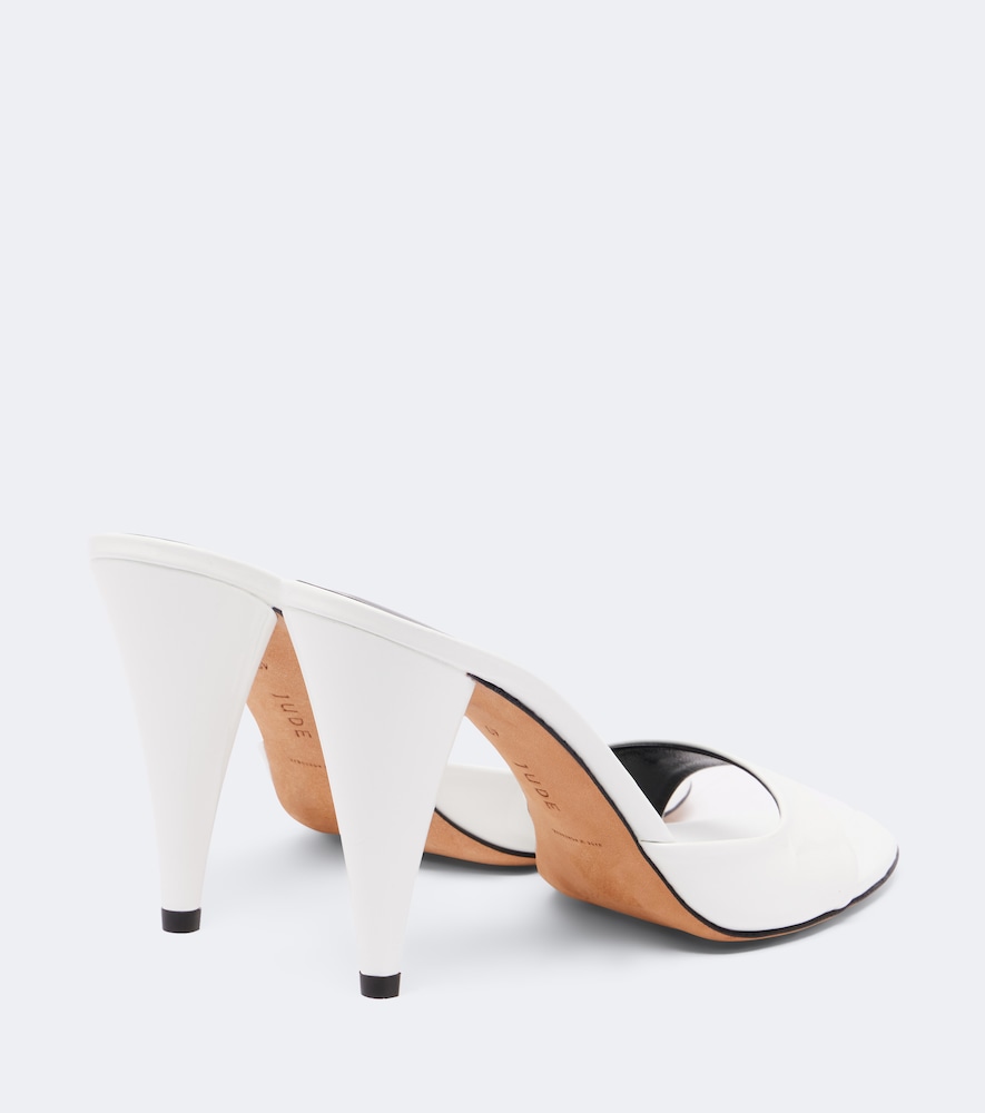 Hew Mules