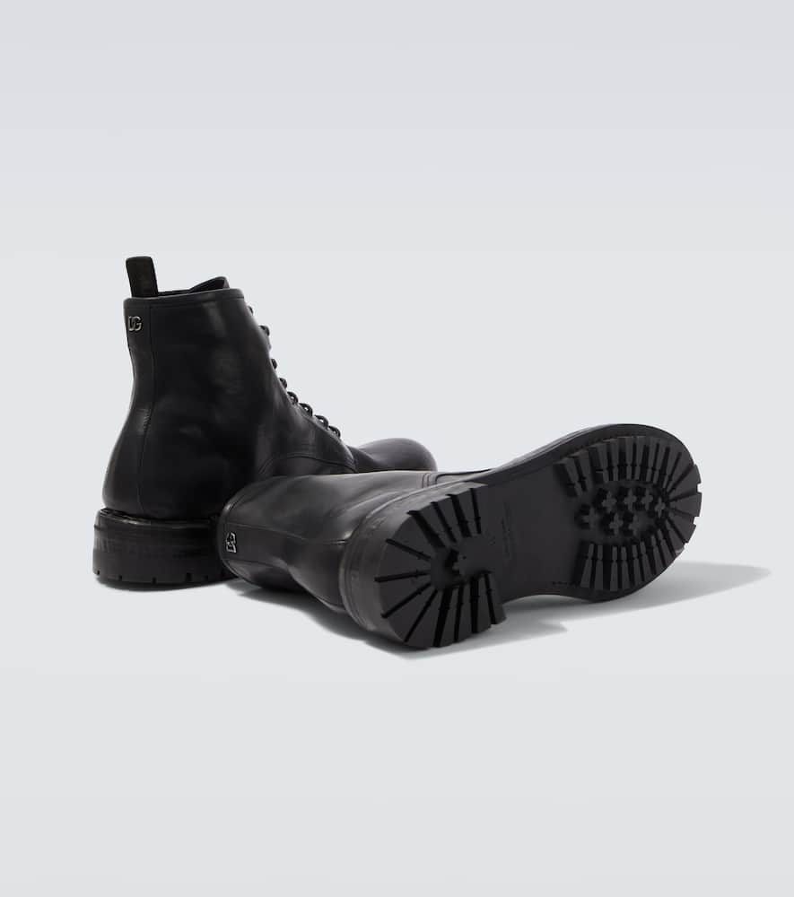 Dolce & Gabbana Leather Lace-up Boots In Black