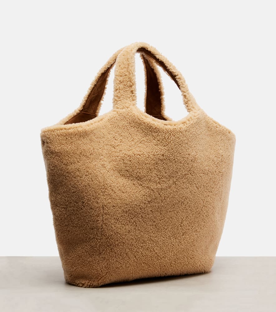 Saint Laurent Icare Maxi Shearling Tote Bag In Sand