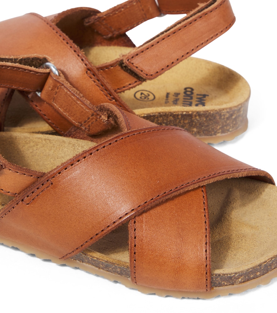  Pepe Pã¨pã¨ Leather Sandals 
