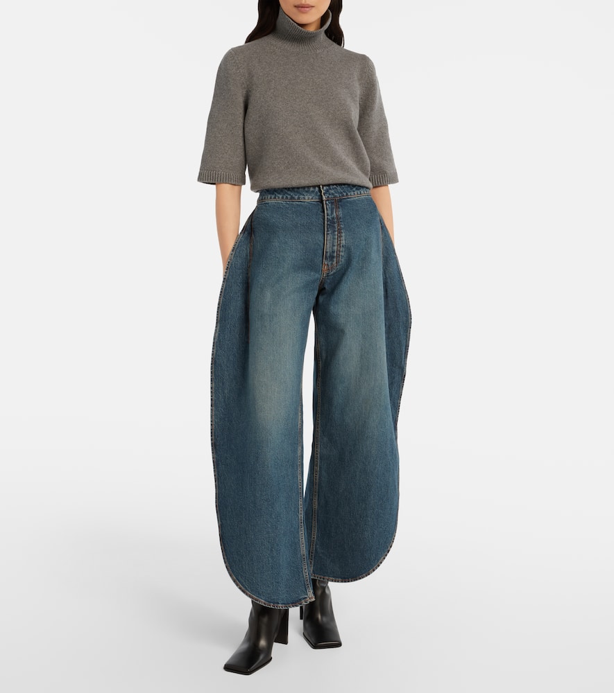 Alaïa Knitted Cashmere-blend Turtleneck Top In Gray