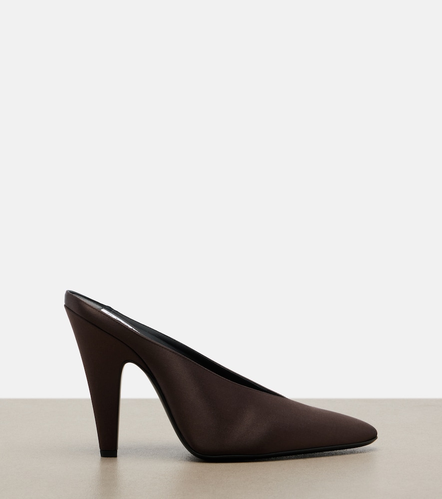 Alaia Alaia Cone Satin Mules 