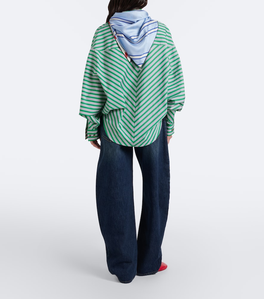 Faded Barrel-Leg Jeans