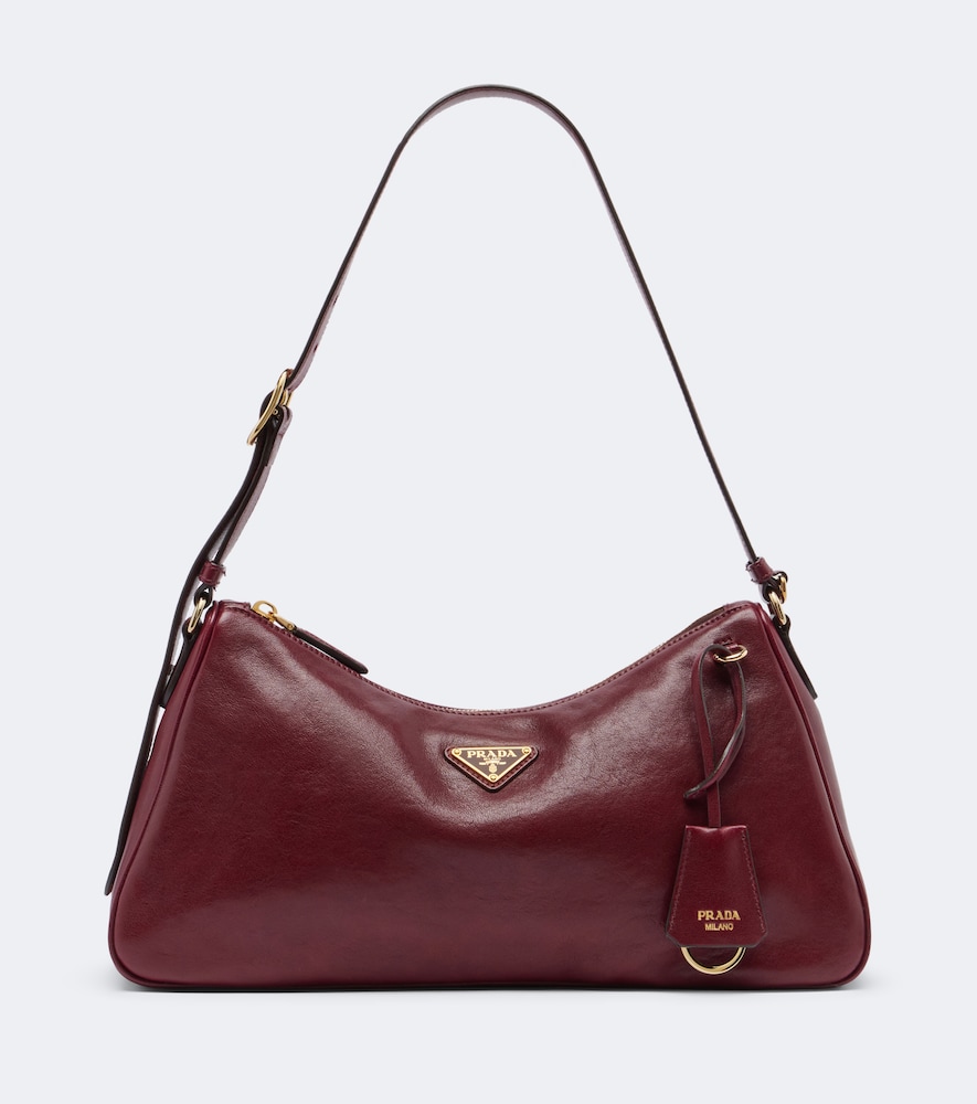 Prada Sac port paule Prada Aime Large en cuir 2400 €