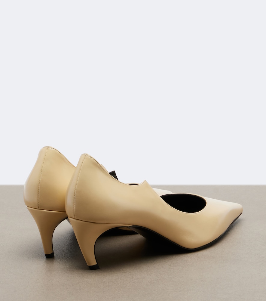 Valerie Pumps