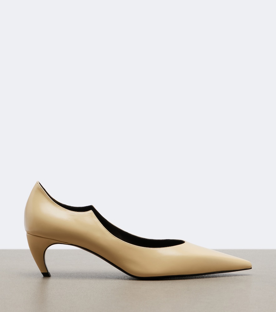 Valerie Pumps