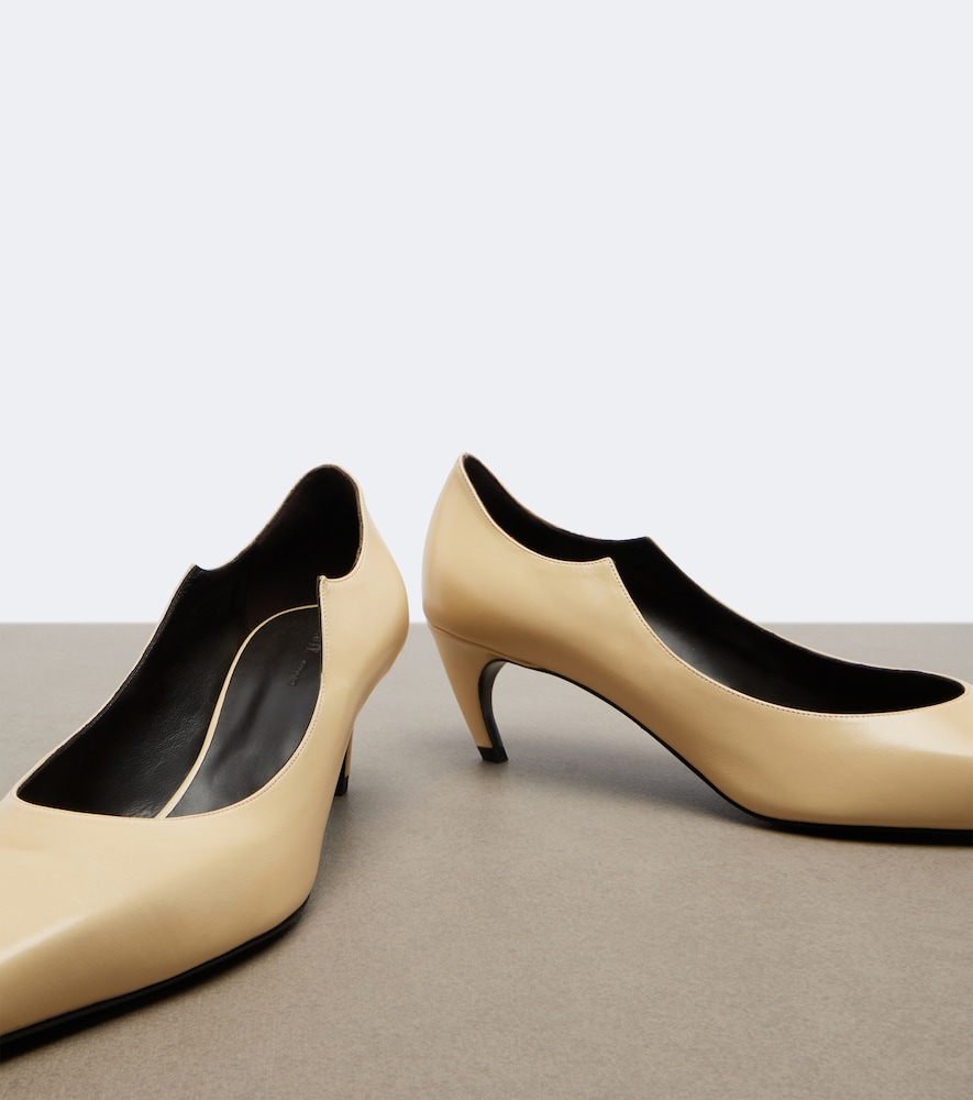 Valerie Pumps