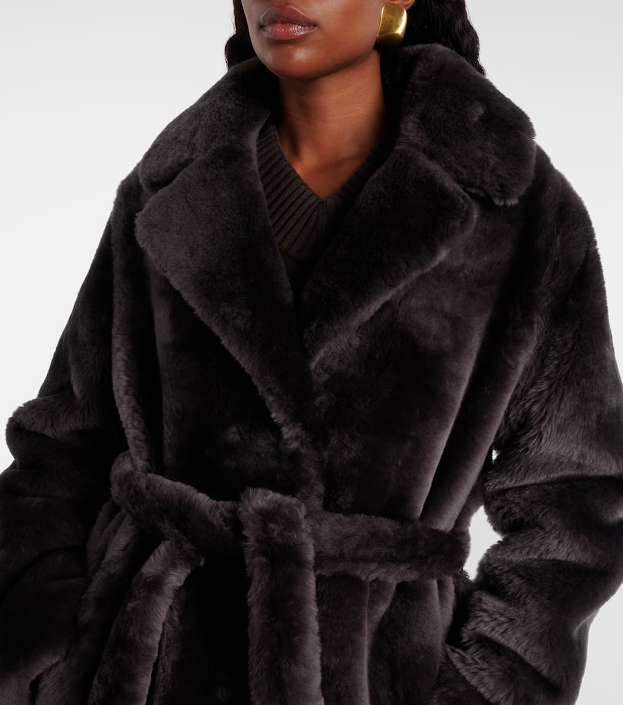 Yves Salomon Reversible Shearling Coat In Gray