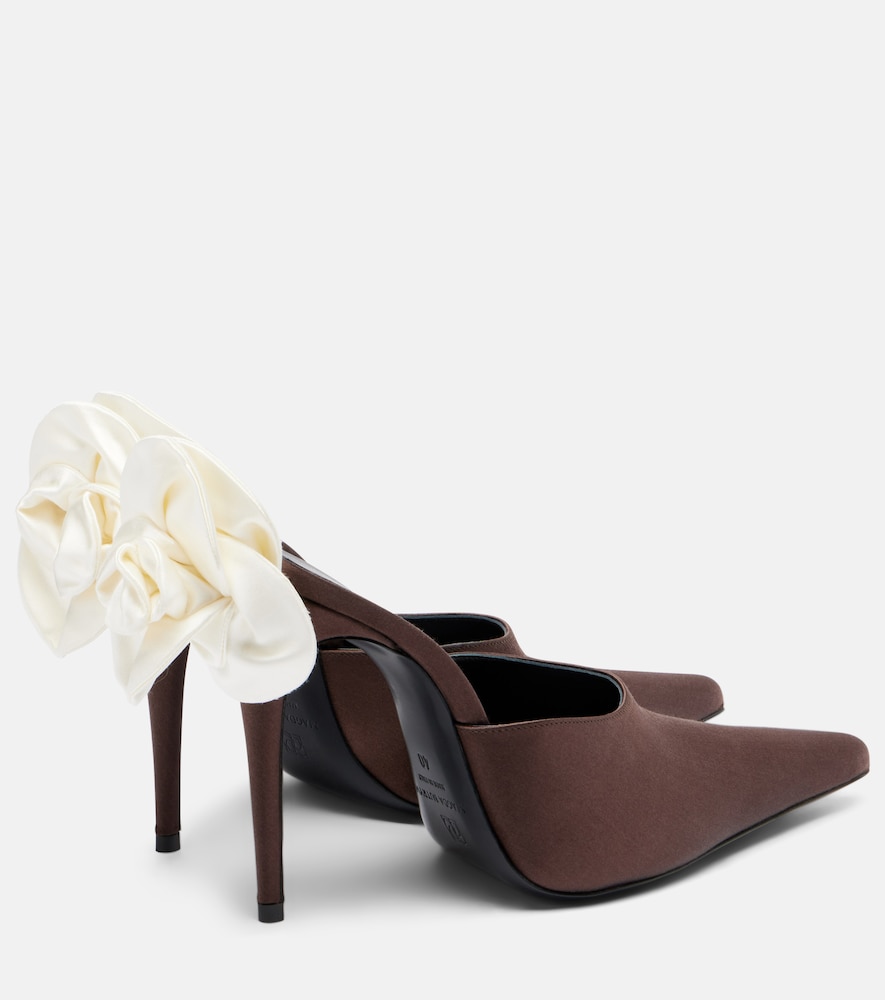  Magda Butrym Magda Butrym Floral-applique Satin Mules 