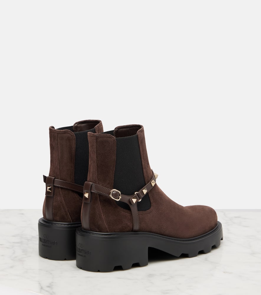 Valentino Beatle Rockstud Suede Chelsea Boots In Brown