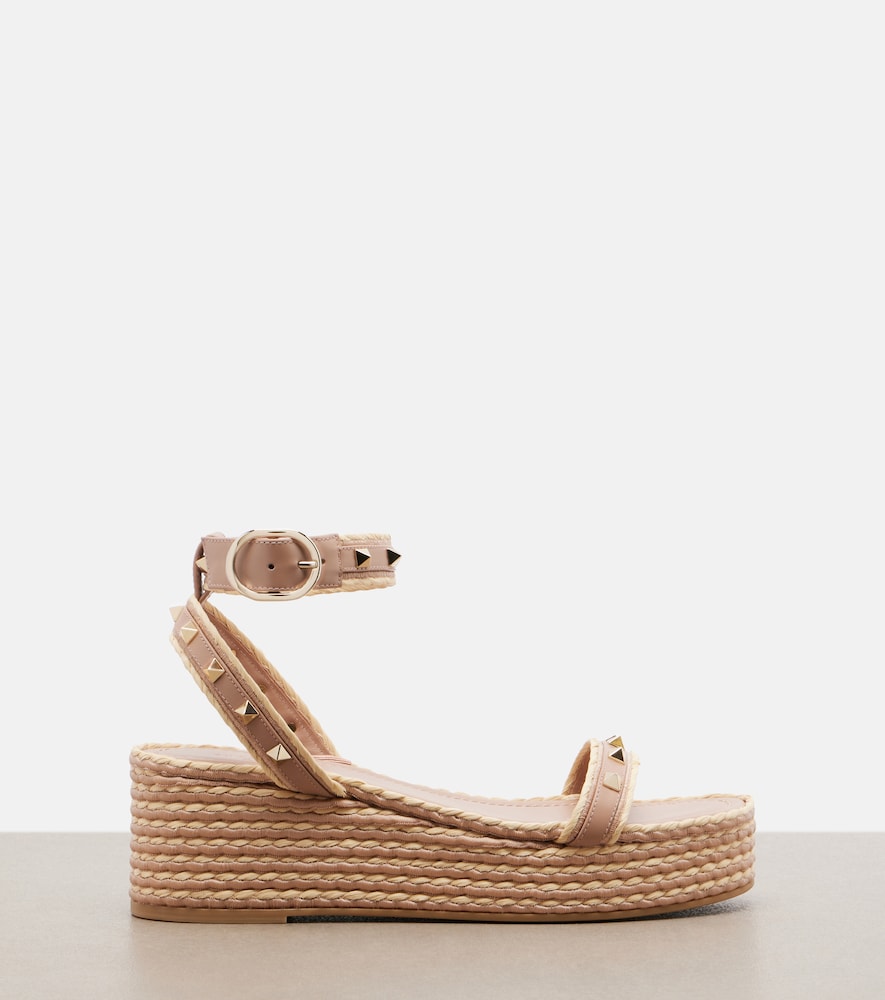  Valentino Garavani Valentino Garavani Rockstud Leather Platform Sandals 