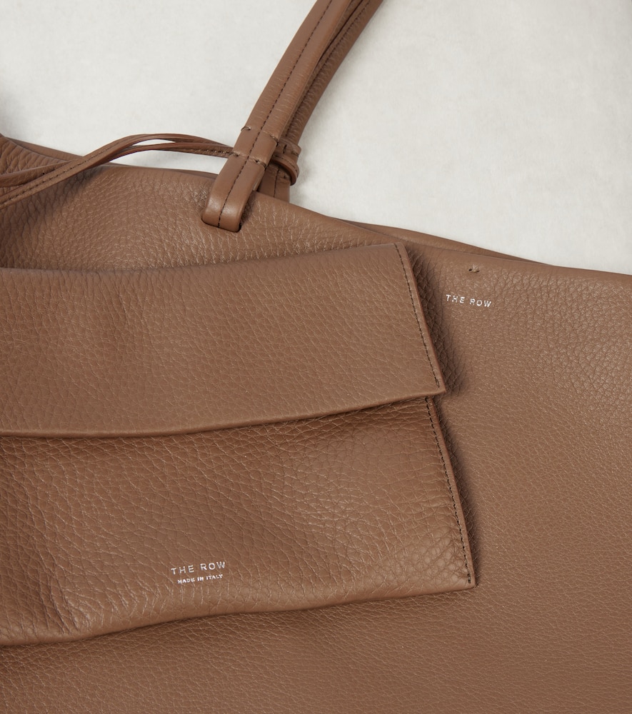 The Row Park Medium Leather Tote Bag In Green