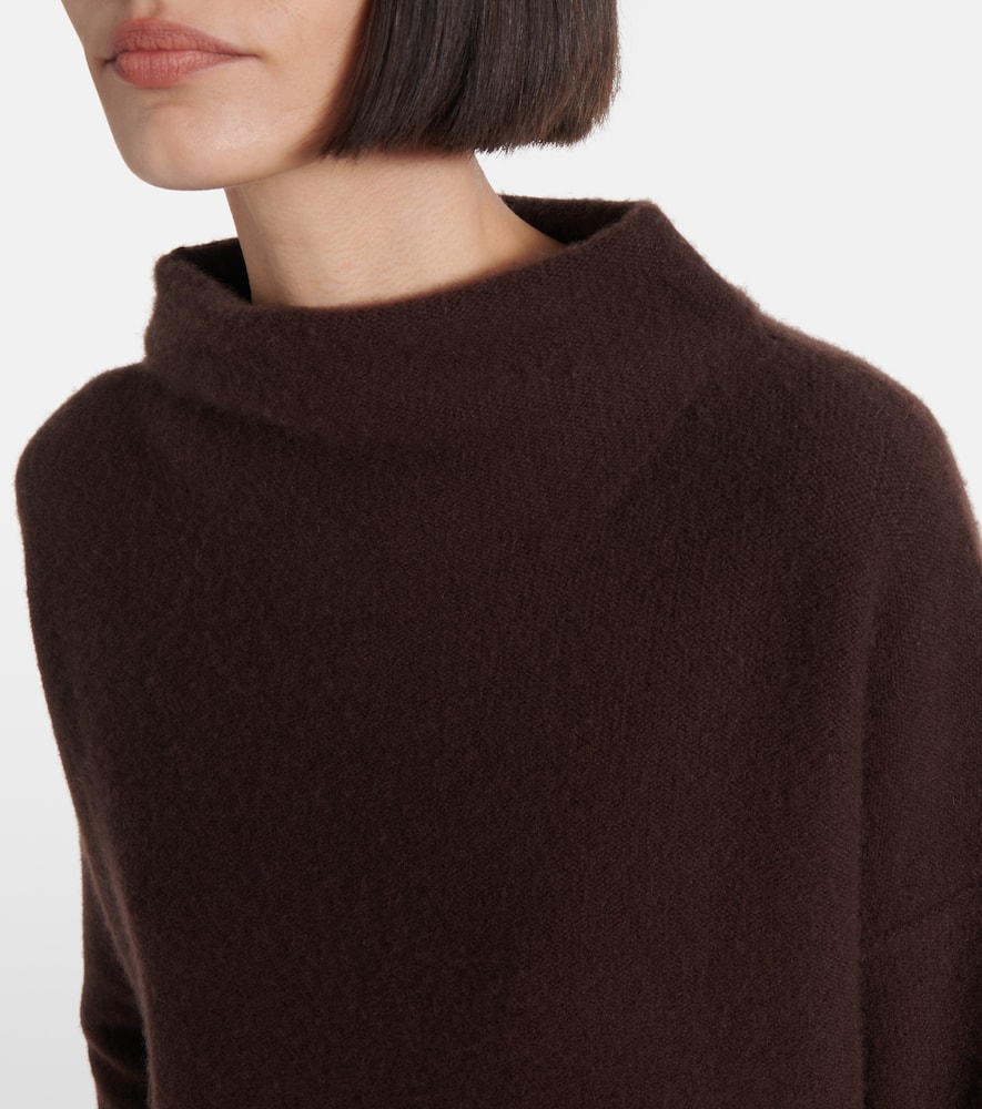 Vince Cashmere Sweater In Brown