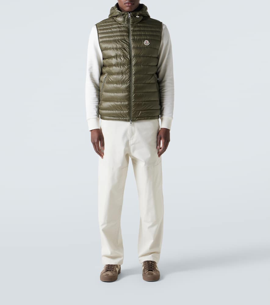 Moncler Mens Olive Orant Padded Nylon-down Gilet In Green