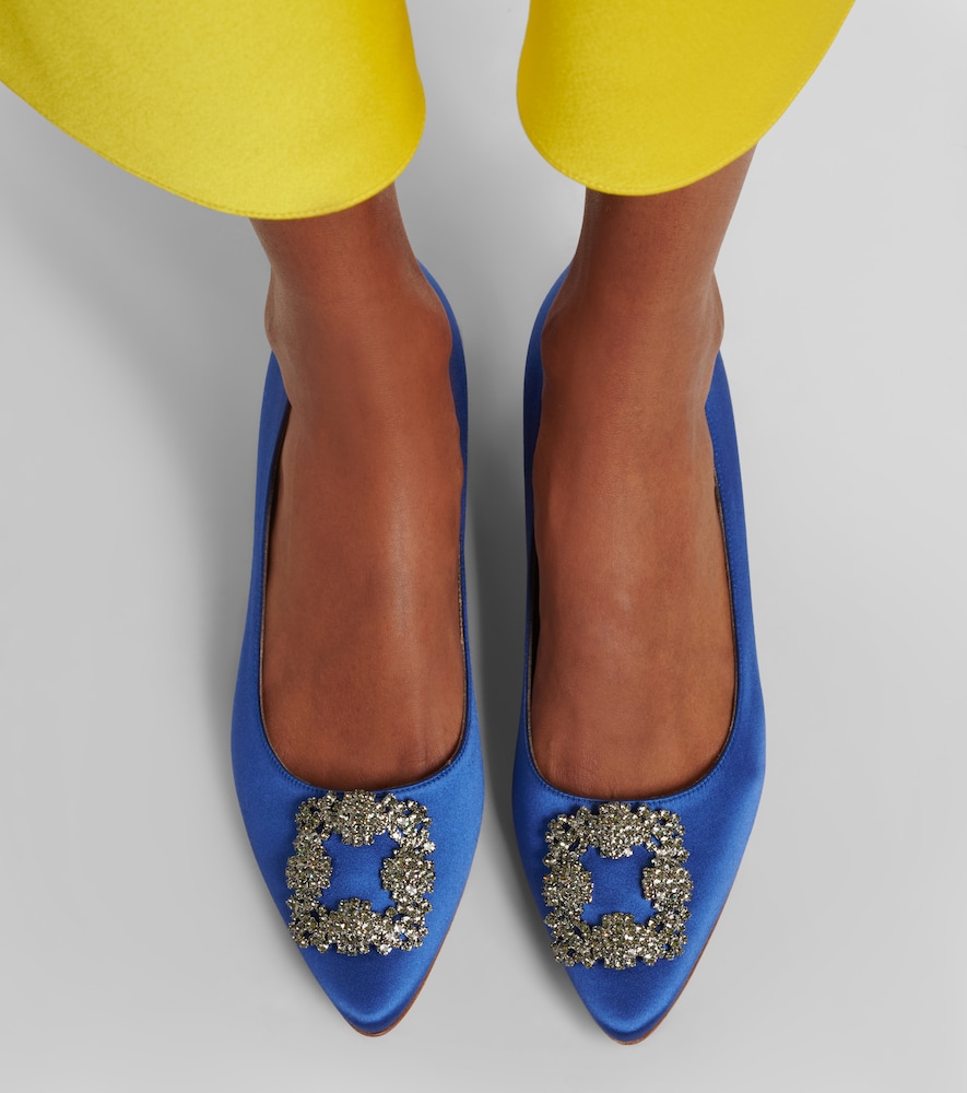 Manolo Blahnik Hangisi embellished satin pumps